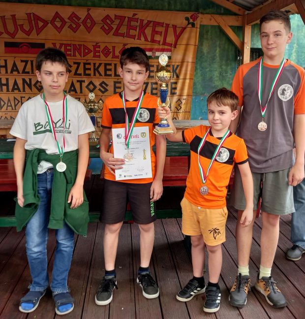 Ádám György emlékverseny - 2025 - 01