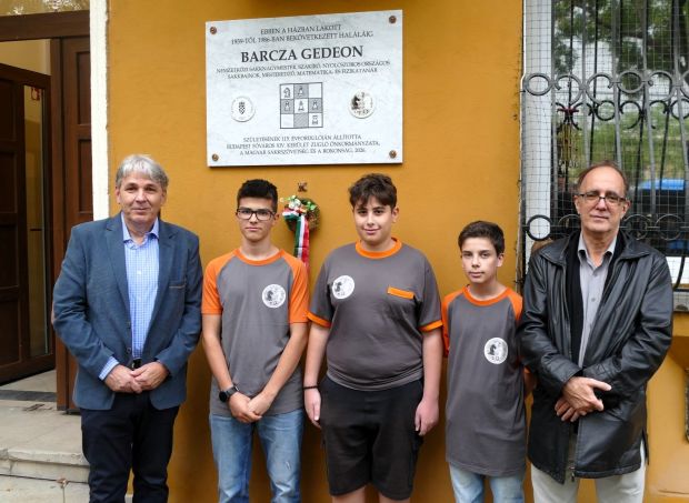 Barcza Gedeon eml�kt�bla 2.