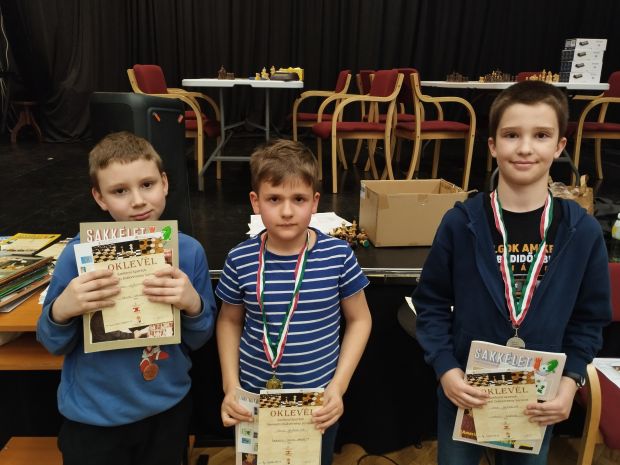 Balr�l Sallai D�vid, Bar�th D�vid, Hanti Samu